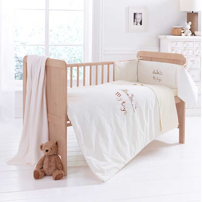 cdl-4-piece-my-toys-cot-bed-bedding-set