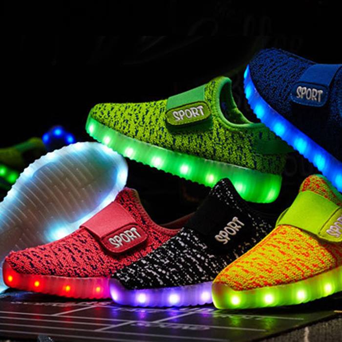 coloured trainers uk